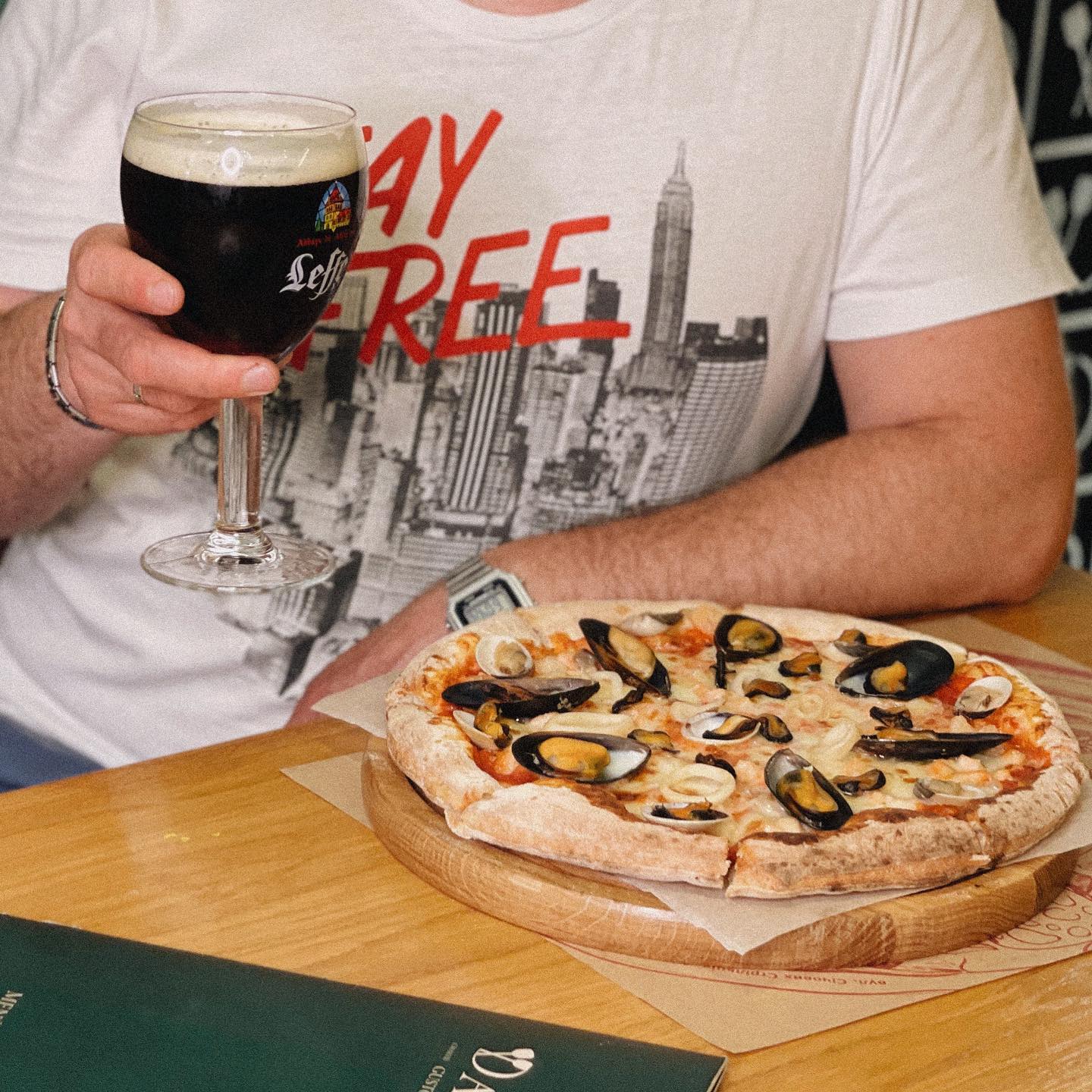 Daniel gallery photo 14